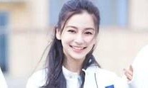 娱乐圈爆料 视频 博主,视频博主揭秘明星幕后故事